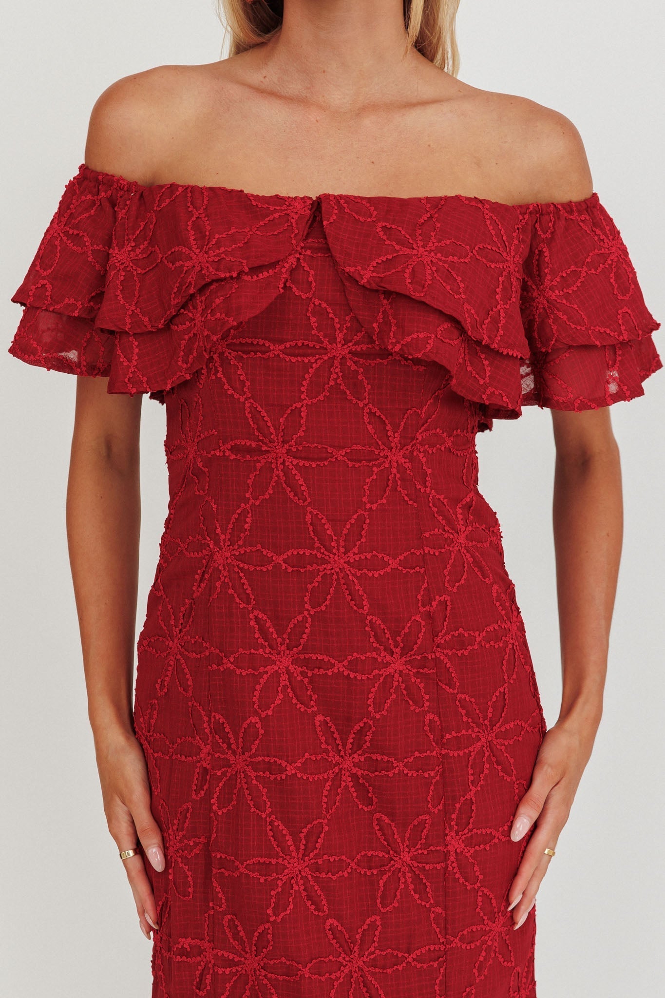 Beauty Within On-Off-Shoulder Maxi Dress Wine