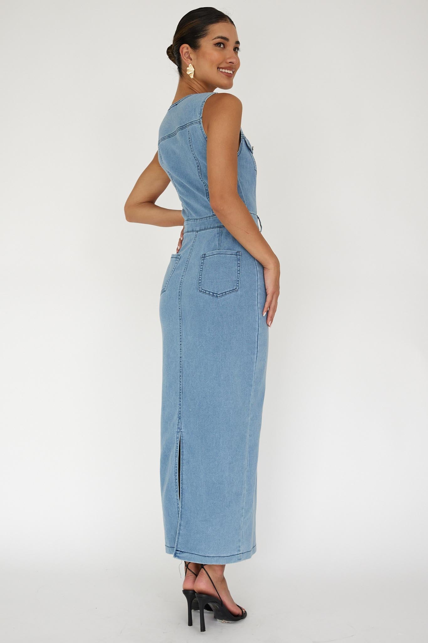 Jazelle Sleeveless Button Front Maxi Dress Denim