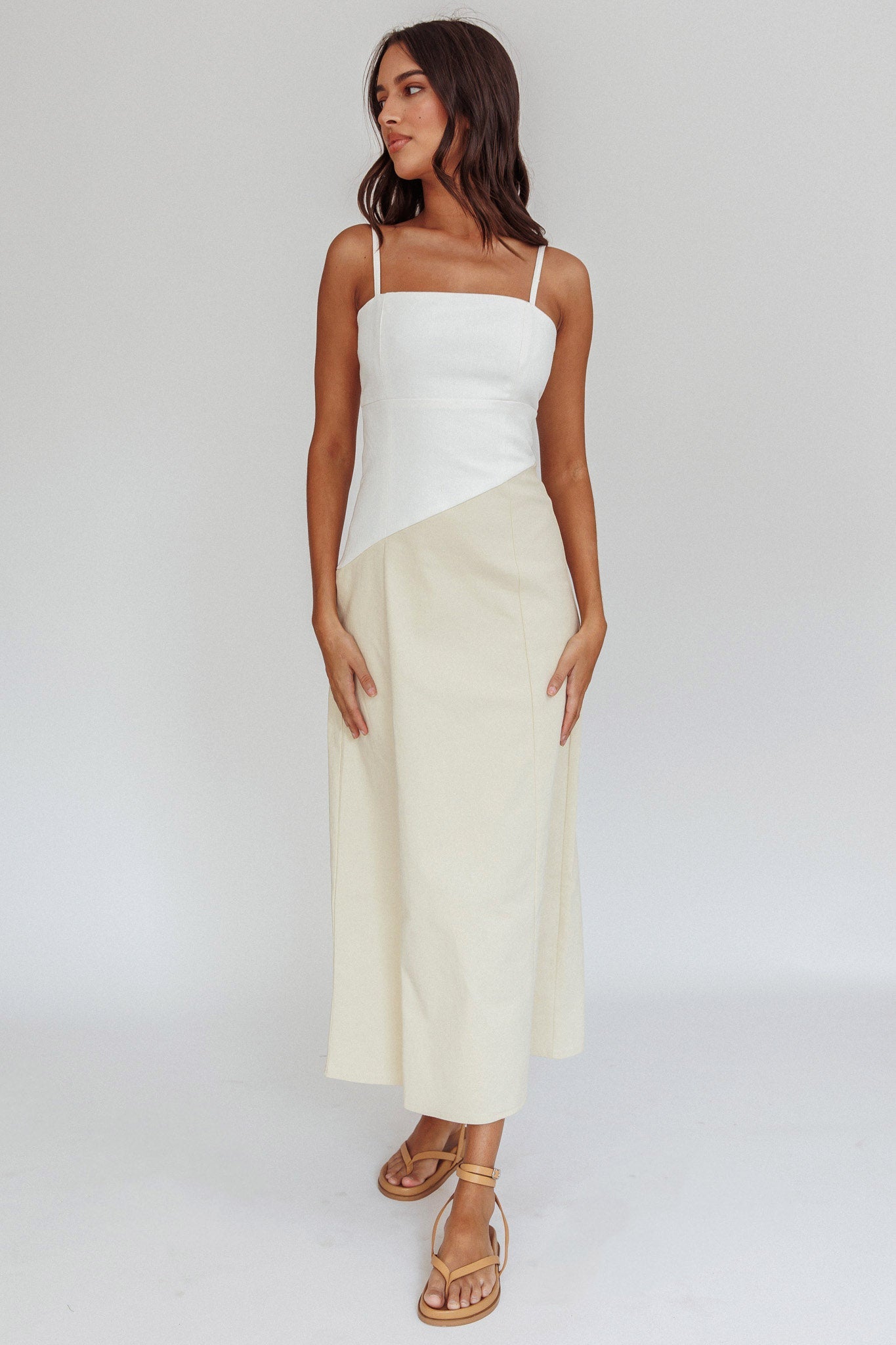 Irelia Contrast Maxi Dress White