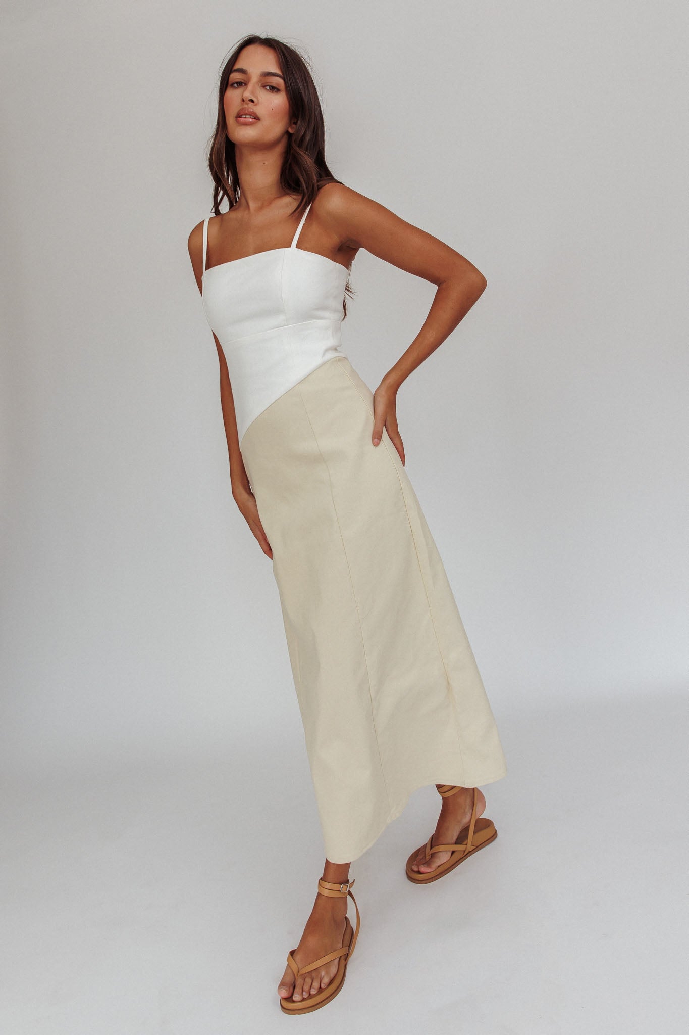 Irelia Contrast Maxi Dress White