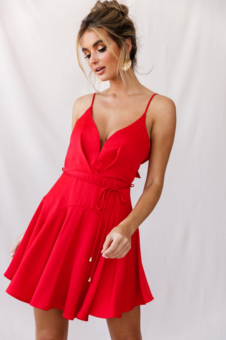 Valley Ruffle Tie-Up Back Dress Red
